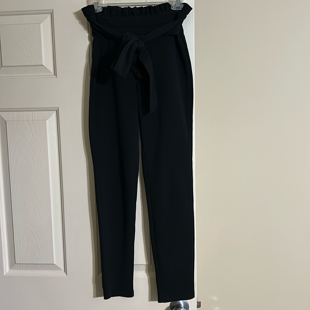 SHEIN dress pants with a tie size 4